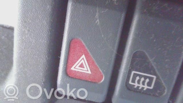 Renault Clio I Hazard light switch 