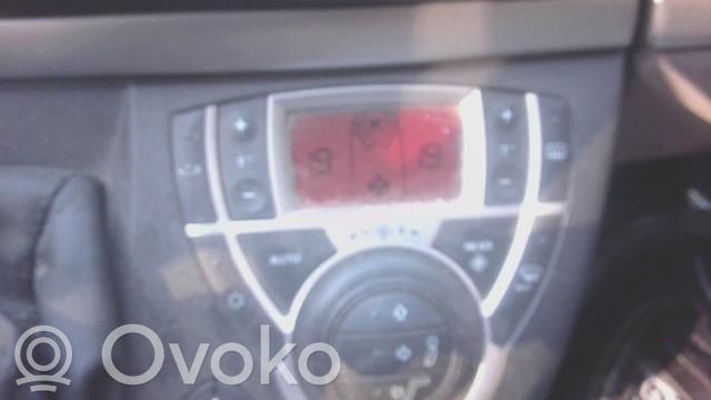 Peugeot 807 Climate control unit 