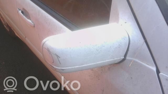 Mercedes-Benz C W202 Manualne lusterko boczne drzwi przednich 