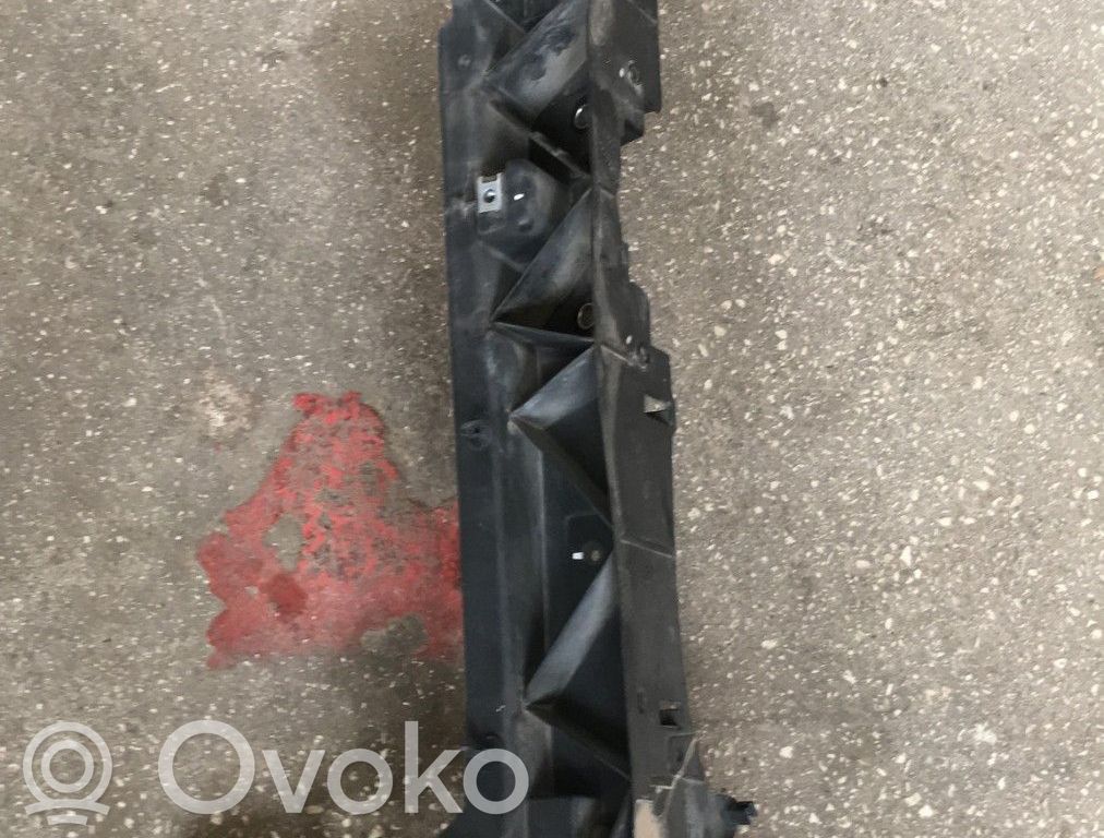 Renault Clio III Travesaño del parachoques delantero 