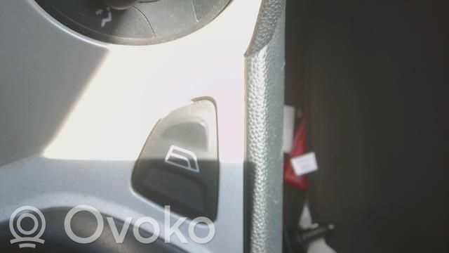 Electric window control switch   1571470