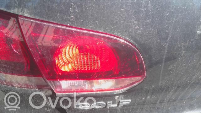 Volkswagen Golf VI Lampă spate în capacul portbagajului 