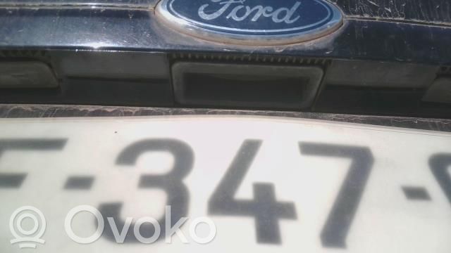 Ford Fiesta Tailgate opening switch 