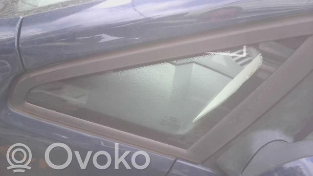 Ford C-MAX I Luna/vidrio del triángulo delantero 
