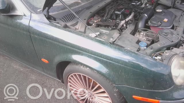 Jaguar S-Type Spārns 