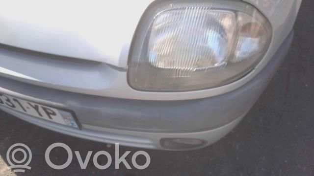 Renault Clio II Etusäleikkö 