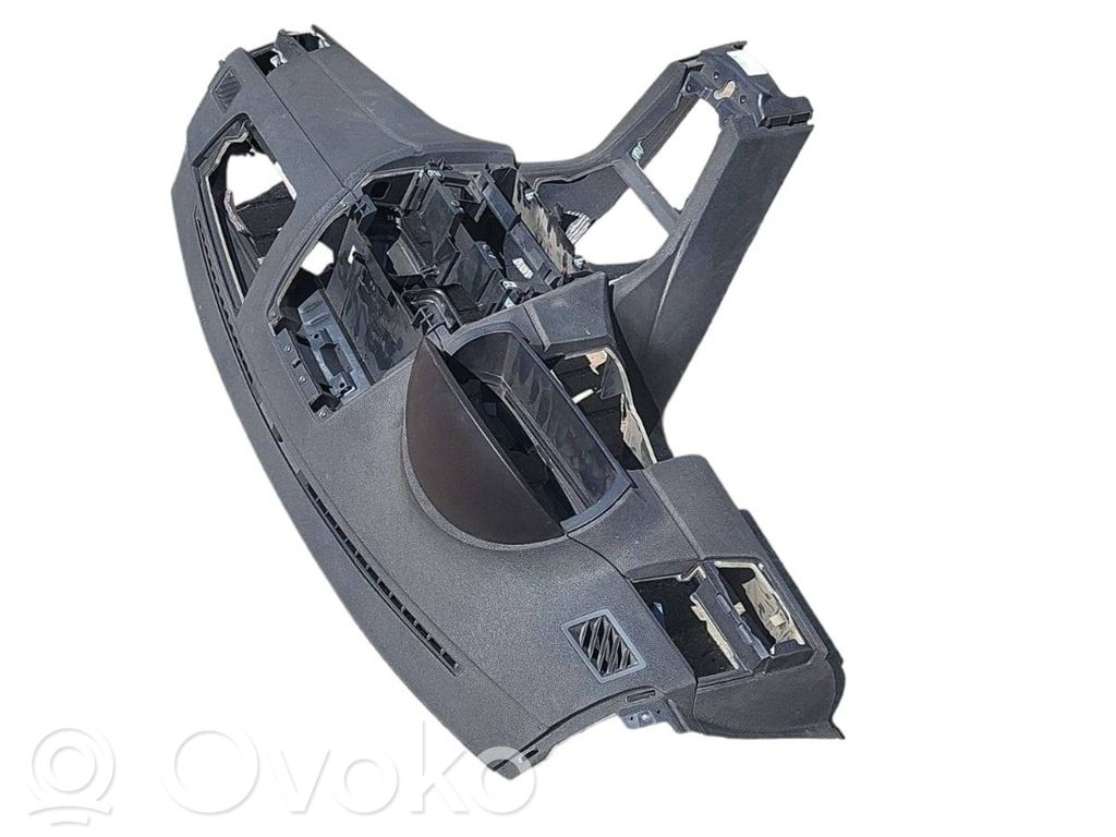 BMW X3 E83 Dashboard 