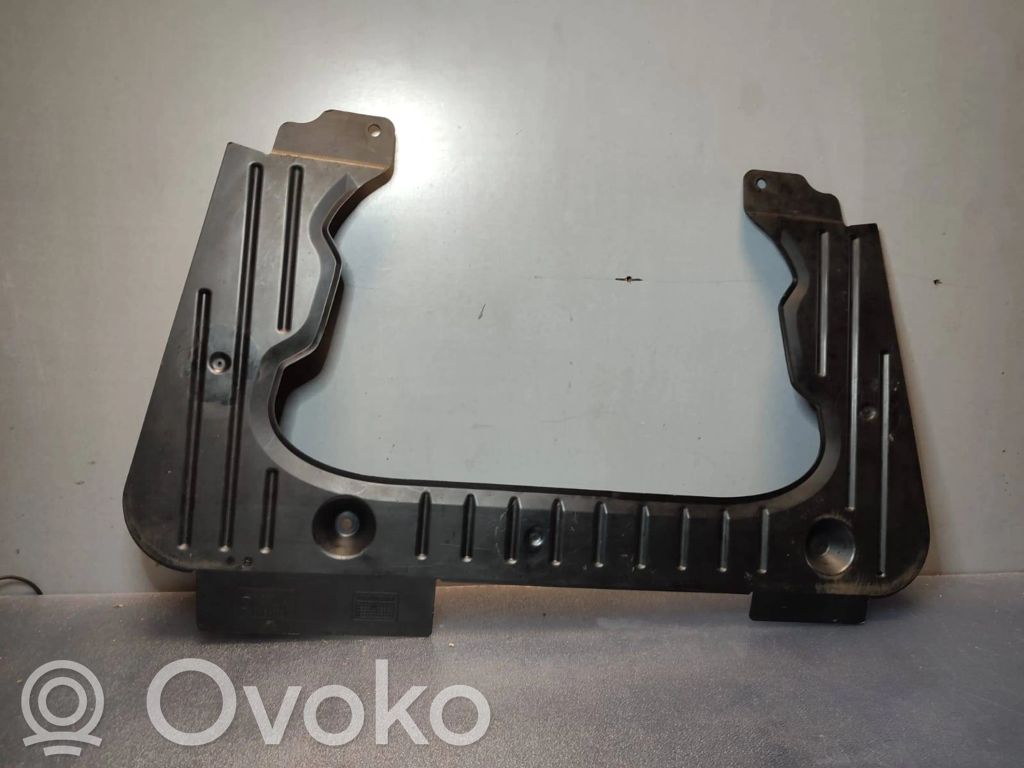 BMW X3 E83 Engine splash shield/under tray 
