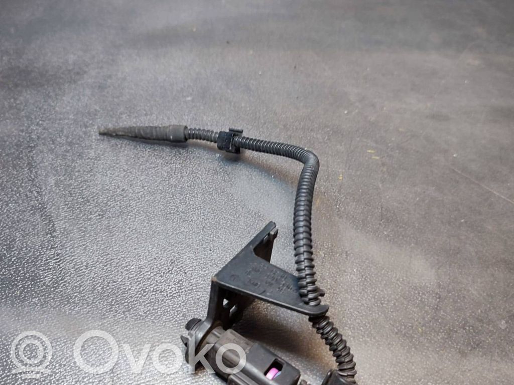 Volkswagen PASSAT B7 Czujnik temperatury zewnętrznej 