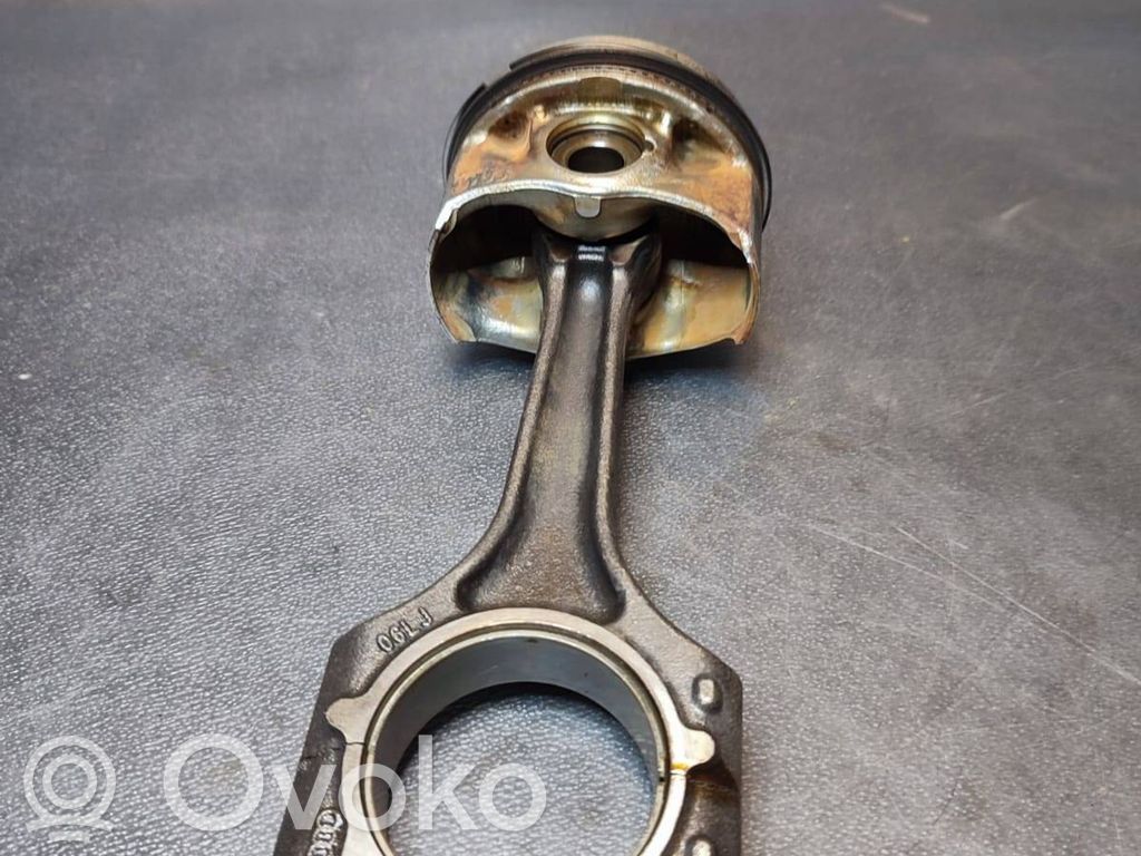 Skoda Superb B8 (3V) Piston with connecting rod 