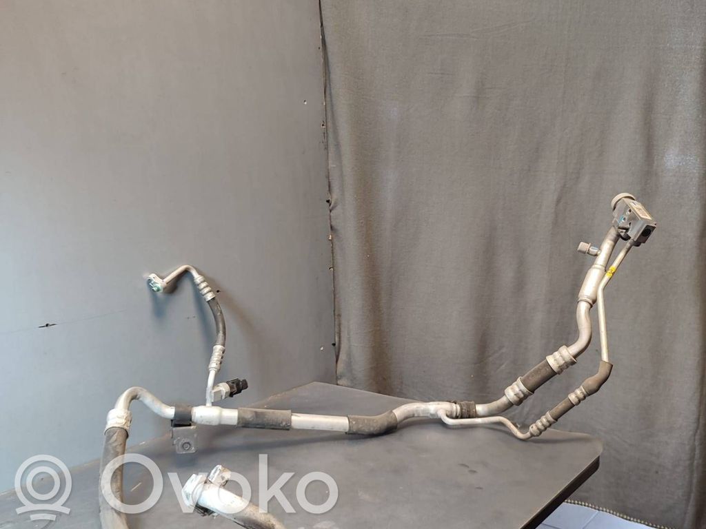 KIA Ceed Air conditioning (A/C) expansion valve 