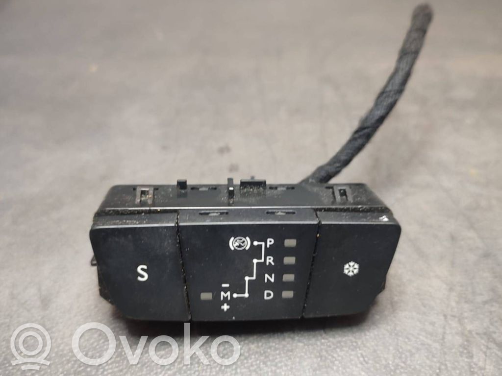 Peugeot 308 Gear shift selector indicator 