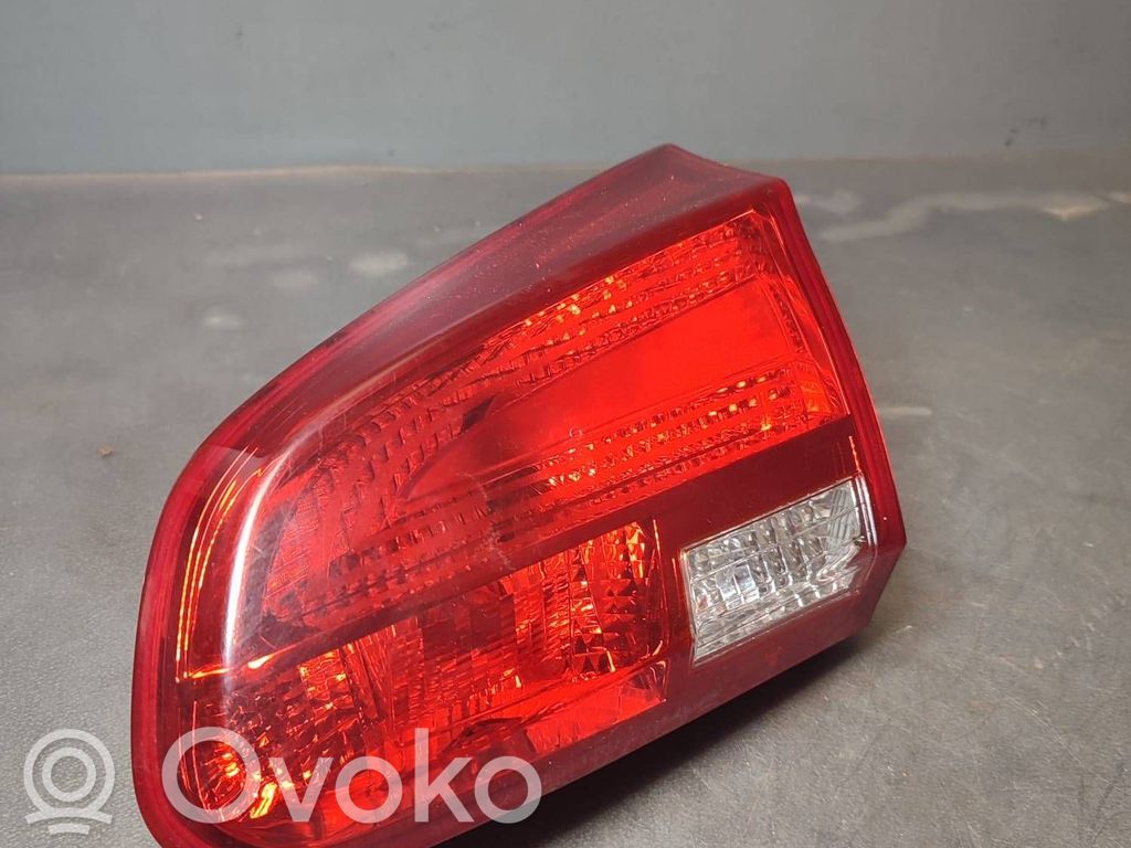 Takaluukun takavalot   92404A20