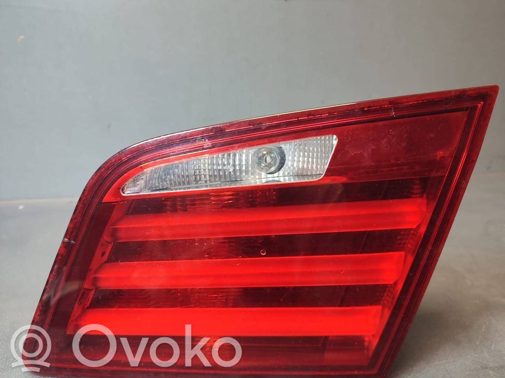 BMW 5 F10 F11 Lampă spate în capacul portbagajului 