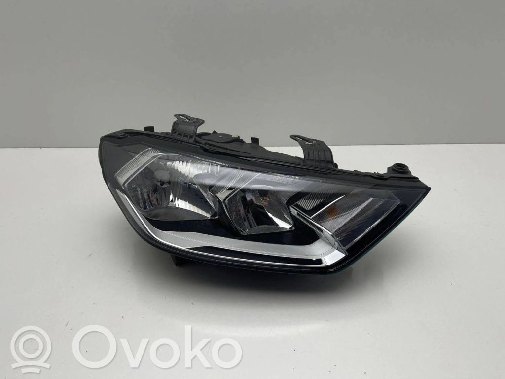 Audi A1 Headlight/headlamp 