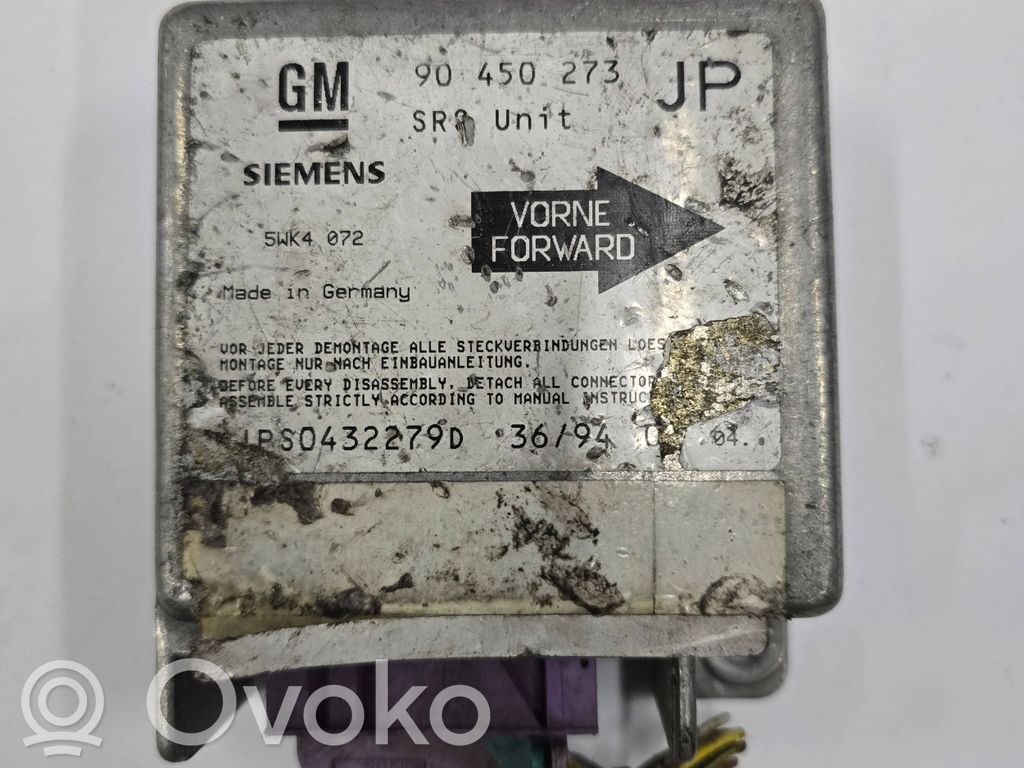 Opel Astra F Airbag control unit/module 
