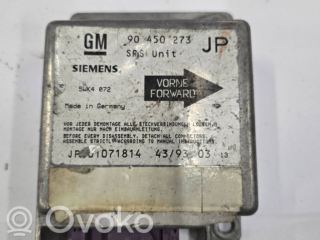 Opel Astra F Airbag control unit/module 