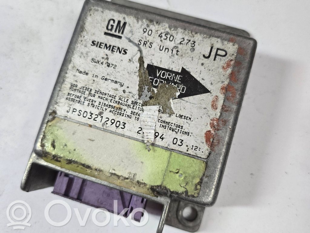 Opel Astra F Airbag control unit/module 