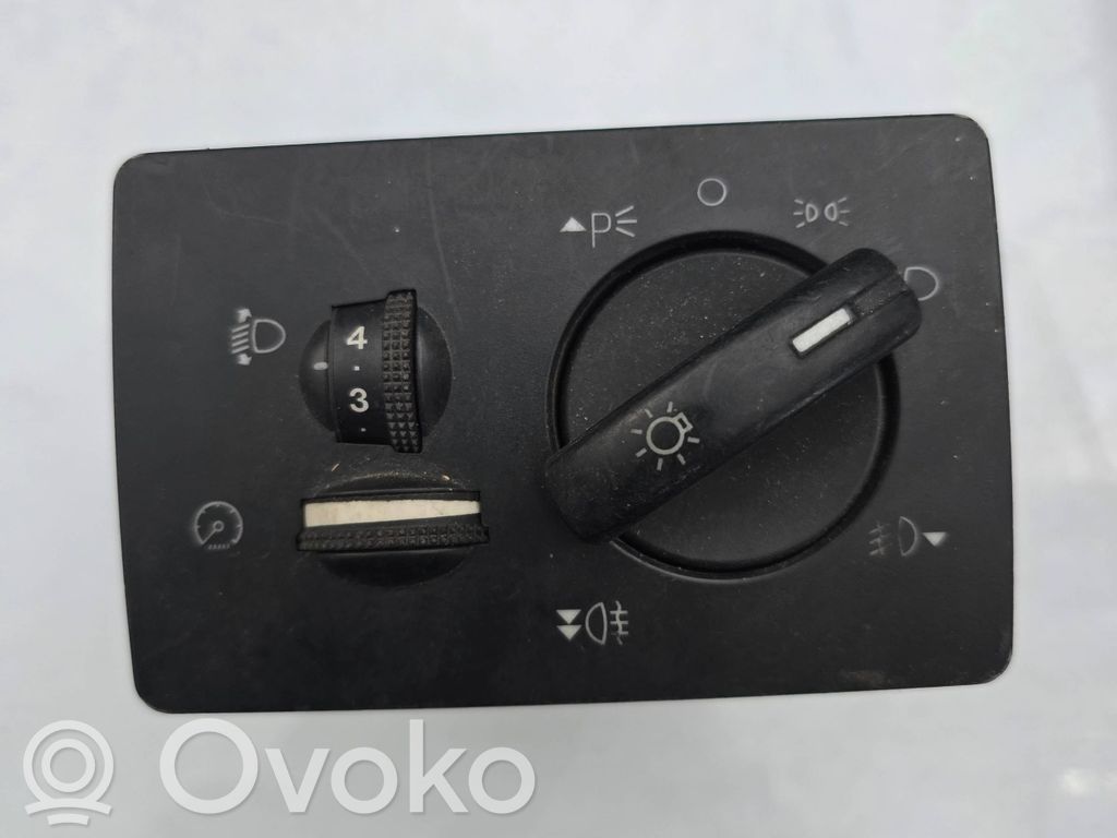 Ford Focus C-MAX Light switch 