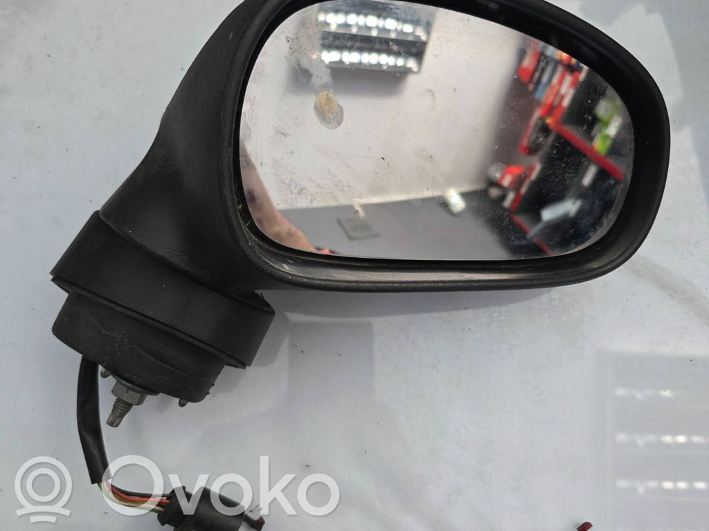 Seat Leon (1M) Front door electric wing mirror 