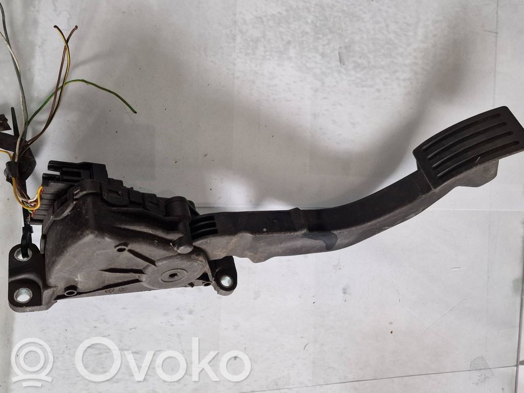 Akceleratoriaus pedalas   3M519F836BE,6PV00864112