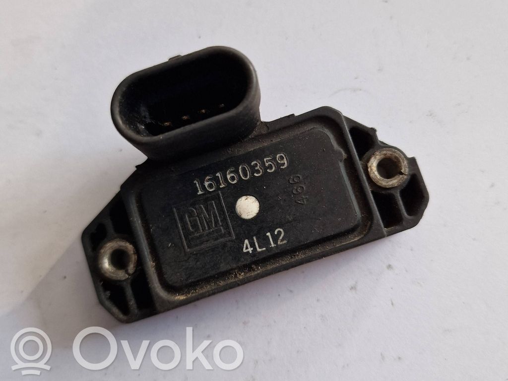 Opel Vectra B Ignition amplifier control unit 