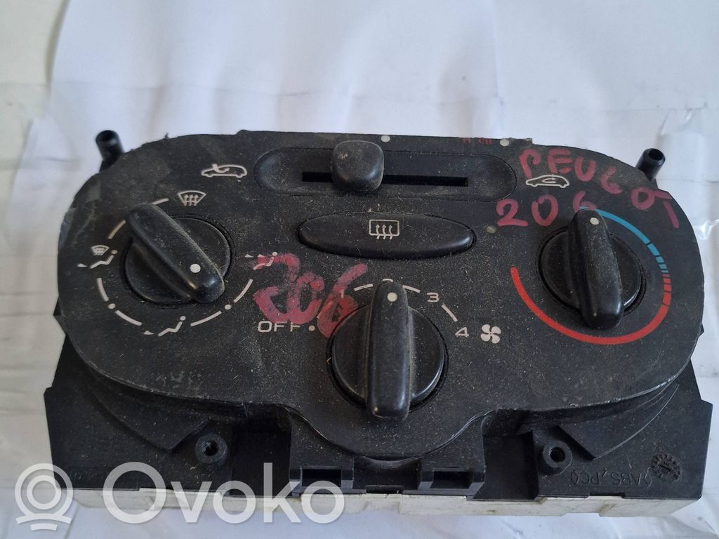 Climate control unit   64138