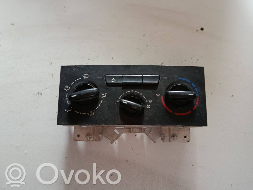 Peugeot Expert Climate control unit 