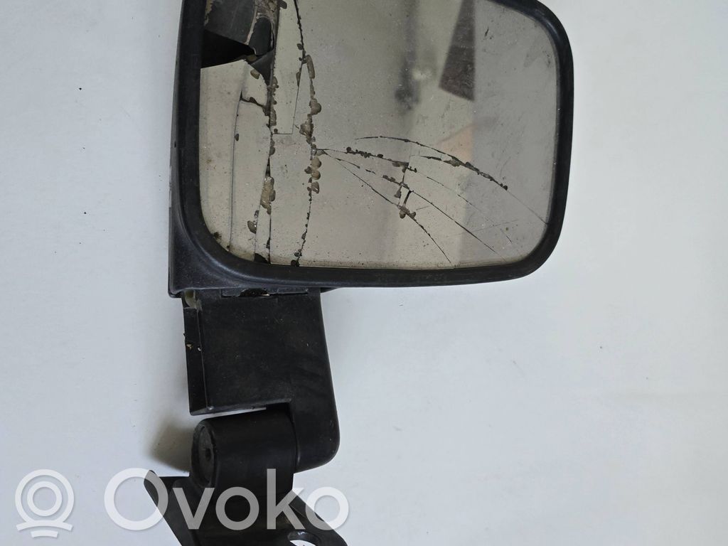 Front door electric wing mirror   E500004
