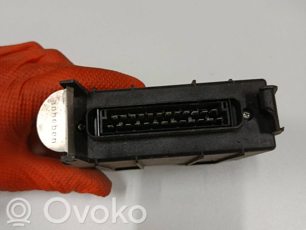 Audi 80 90 B3 Mukavuusmoduuli 