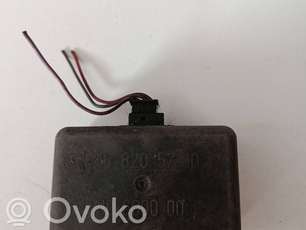 Mercedes-Benz E W211 Sensor de lluvia 
