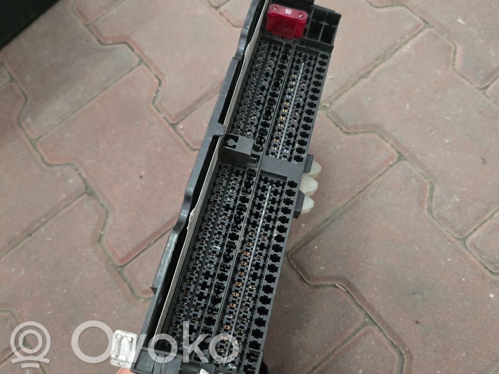 BMW 3 E46 Fuse module 