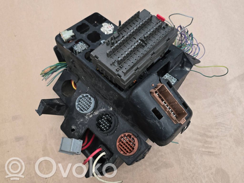 Citroen Berlingo Sulakemoduuli 