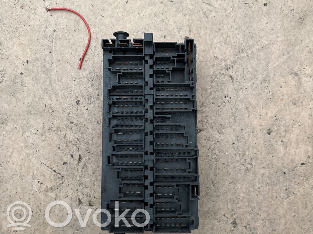 Volkswagen Sharan Fuse box set 