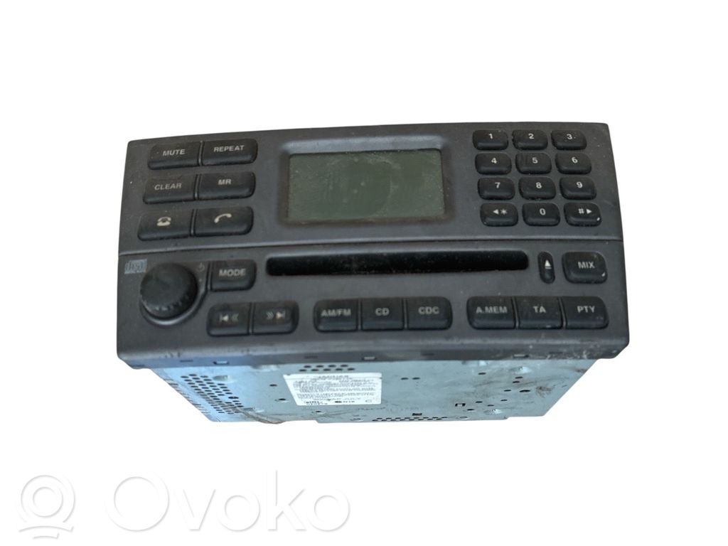 Jaguar X-Type Radio/CD/DVD/GPS head unit 