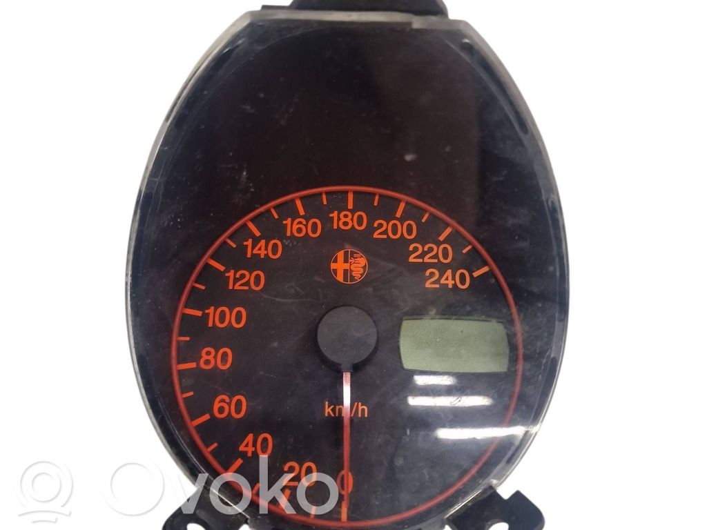 Alfa Romeo 156 Vitezometru (grup de instrumente) 