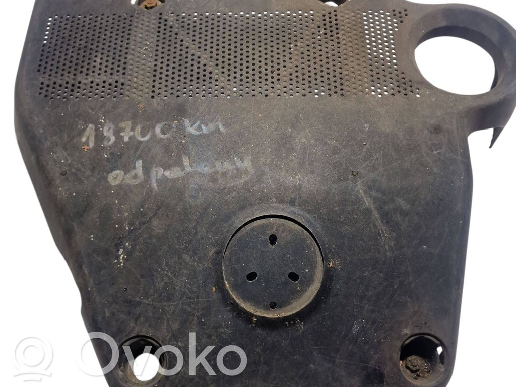 Volkswagen Golf IV Motorabdeckung 
