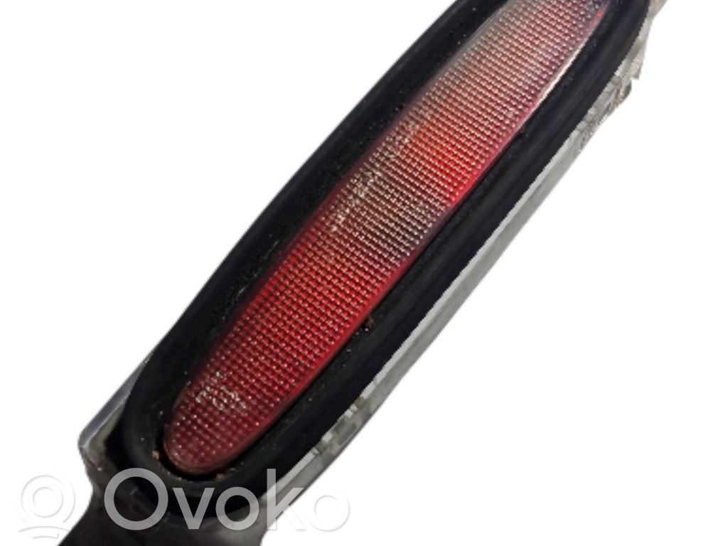 Mazda 3 I Third/center stoplight 