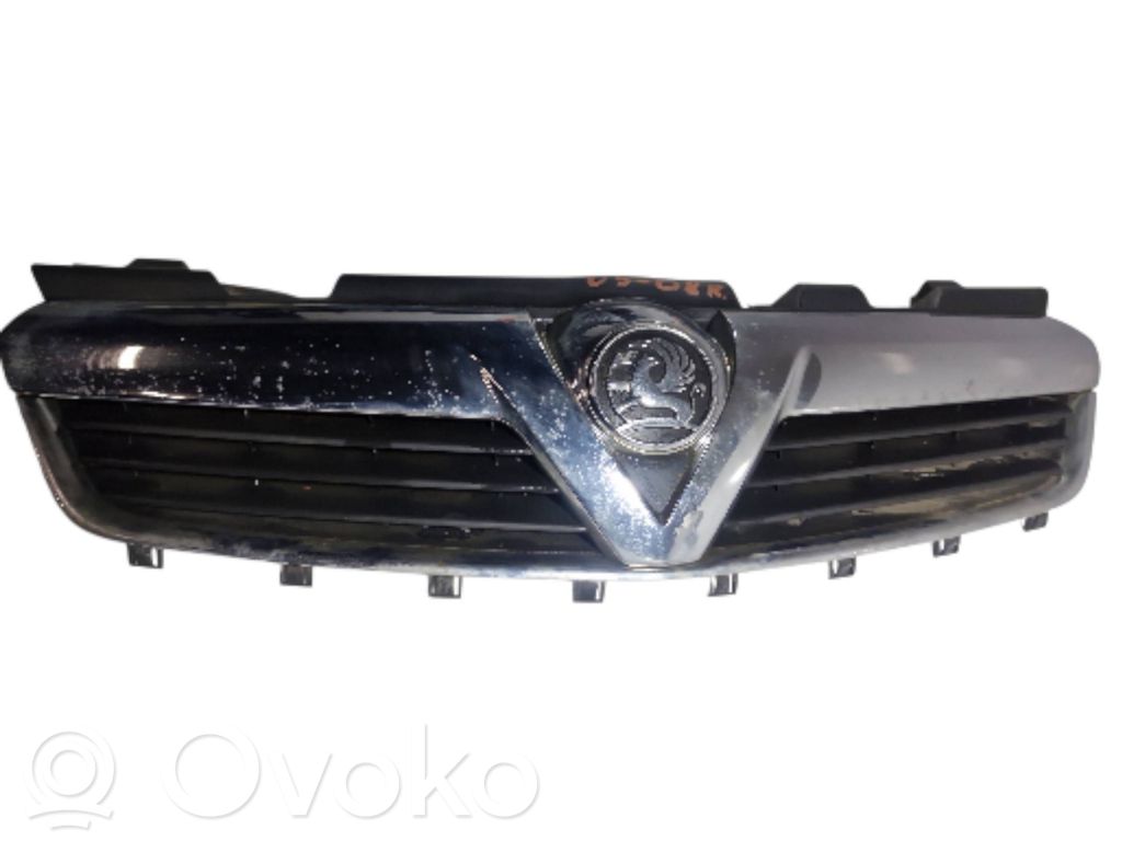 Opel Vectra B Etusäleikkö 