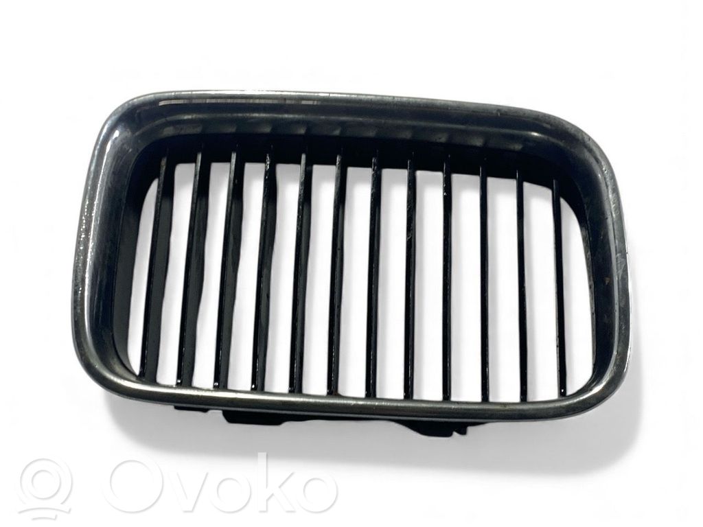 BMW 3 E36 Front grill 