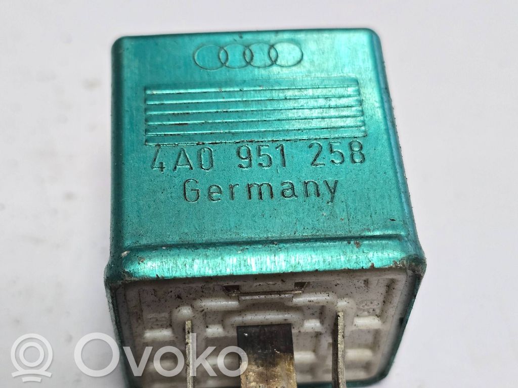 Audi 80 90 B3 Muu rele 