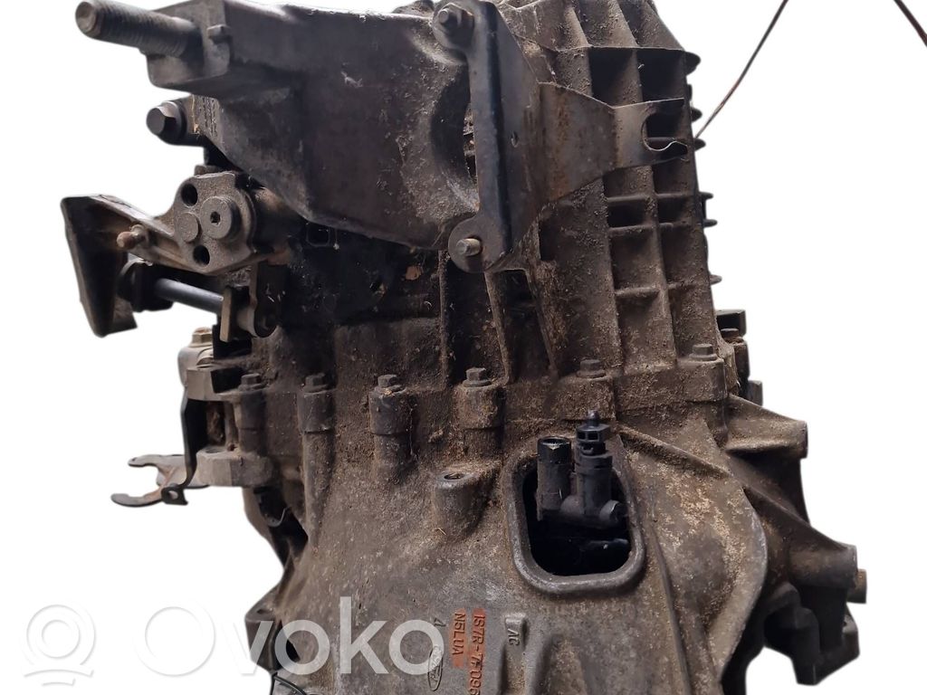 Ford Mondeo MK II Mechaninė 5 pavarų dėžė 