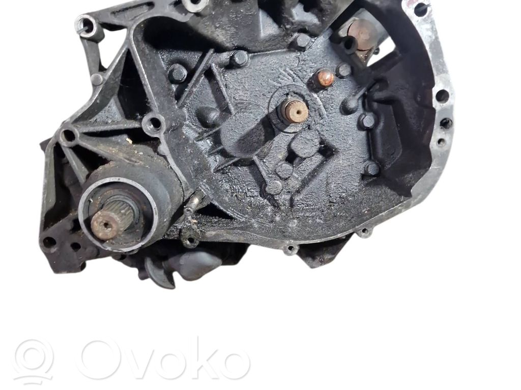 Renault Clio II Manuaalinen 5-portainen vaihdelaatikko 