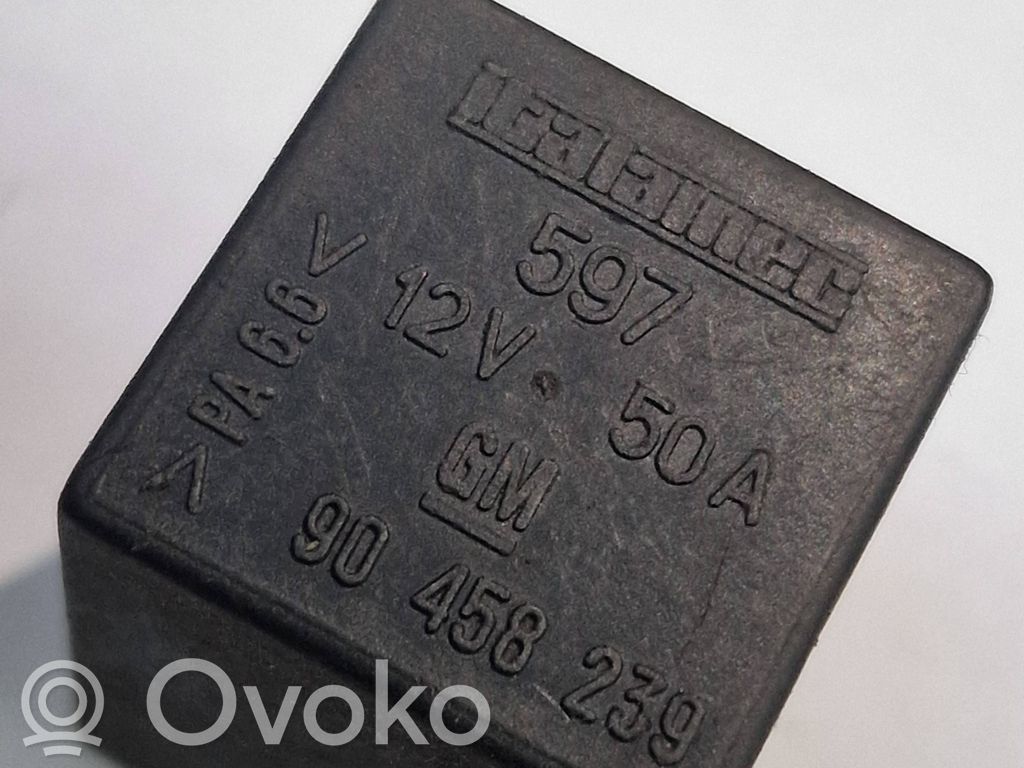 Otros relés   90458239,12V50A