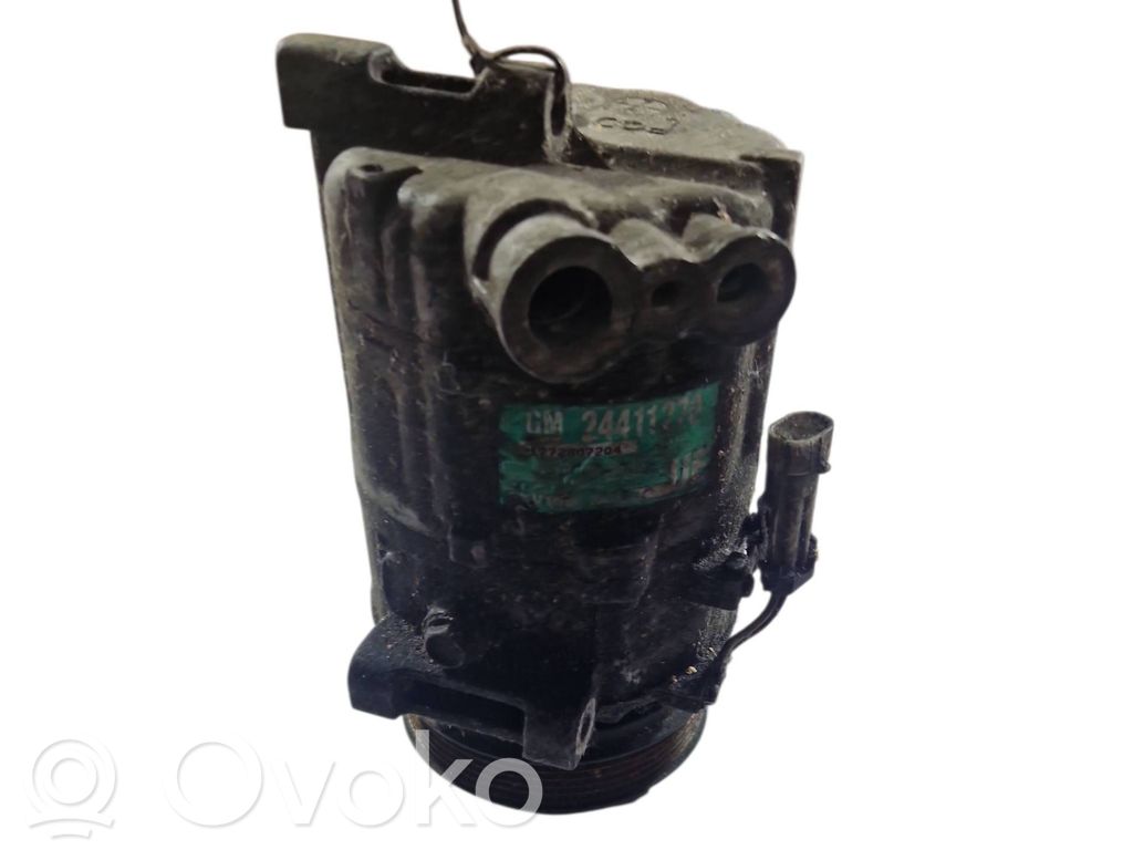 Opel Astra H Air conditioning (A/C) compressor (pump) 