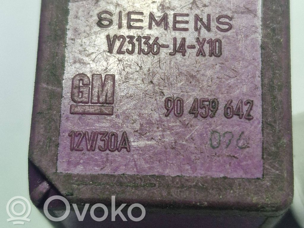 Opel Vectra B Muu rele 