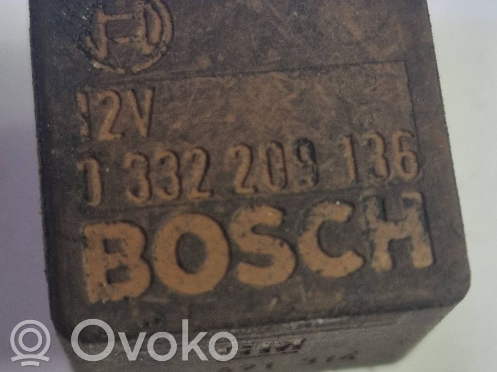Opel Astra H Other relay 