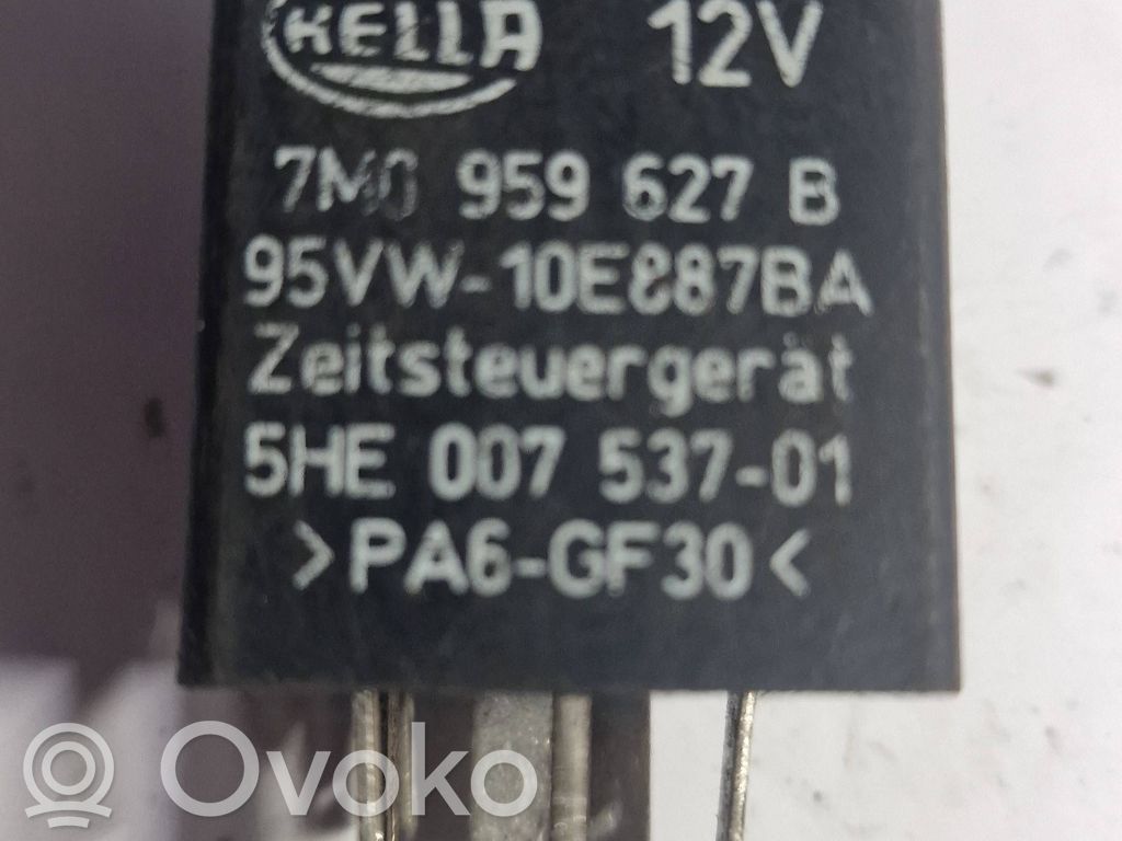 Audi A4 S4 B5 8D Other relay 