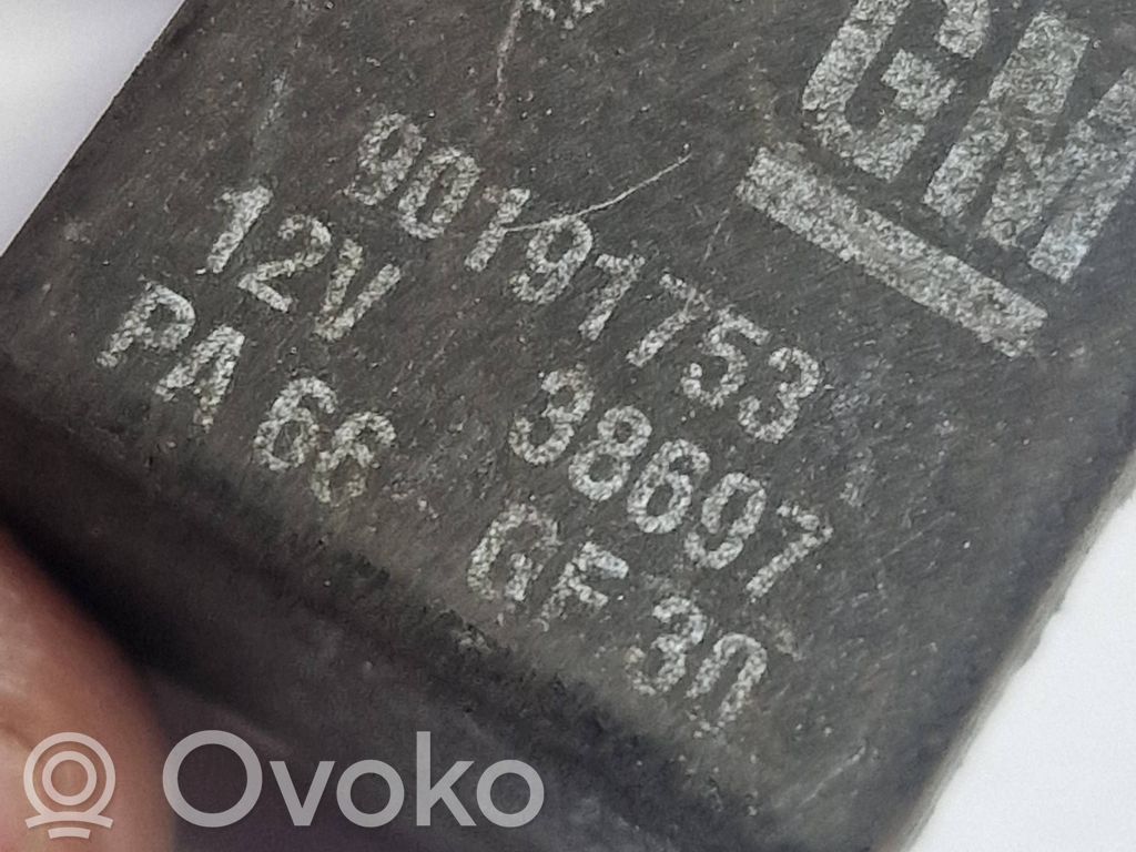 Opel Zafira A Muu rele 