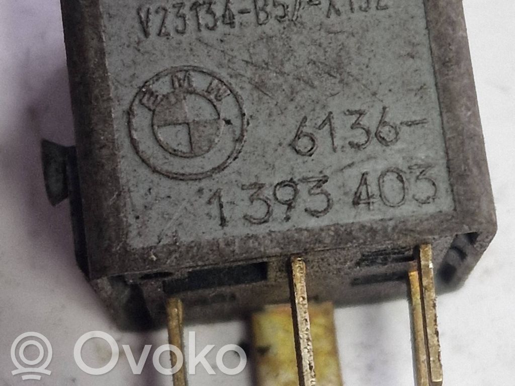 BMW 5 E39 Otros relés 
